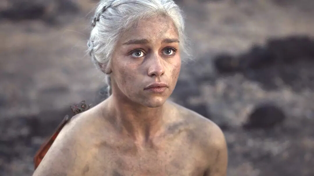 "权力的游戏"系列中龙母丹尼莉丝·坦格利安一角.