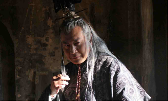 秦始皇叫嬴政而他的儿子叫扶苏胡亥秦朝姓氏怎么排的