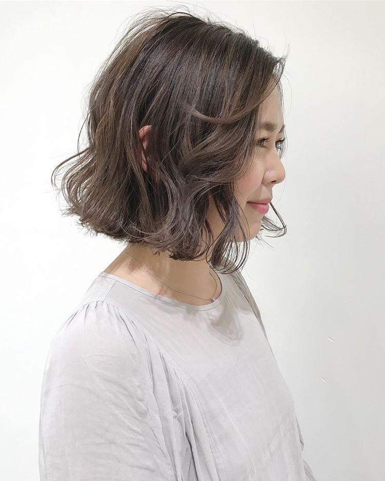 波波头这样卷一卷更时尚