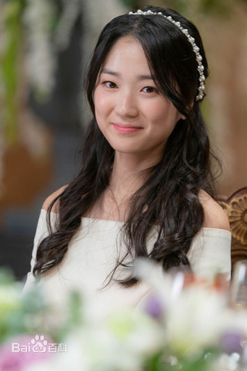 艺瑞这个角色其实我没有想象中的那么讨厌她.