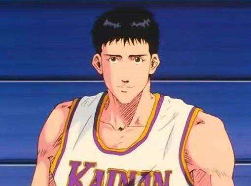 灌篮高手神宗一郎刚入队的时候是个一无所长的选手