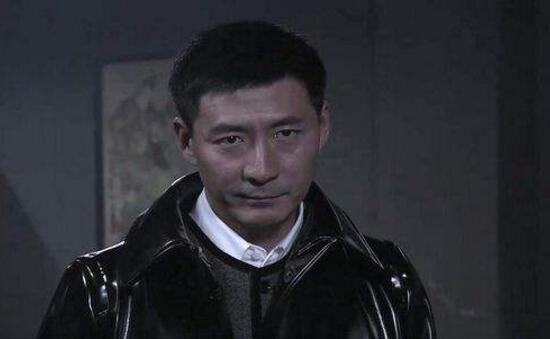 不过这几年,张子健却演了不少雷剧,观众吐槽不断,《飞虎神鹰》《石