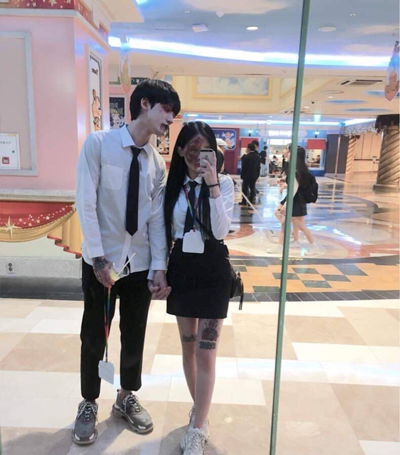 lol:mystic与妻子晒出二人出游照,粉丝却被她的脸吓到了?