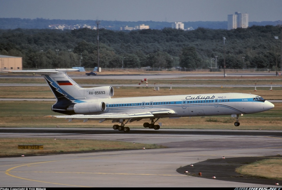 3吨重防空导弹脱靶后未自爆 继续飞200公里打爆路过客机