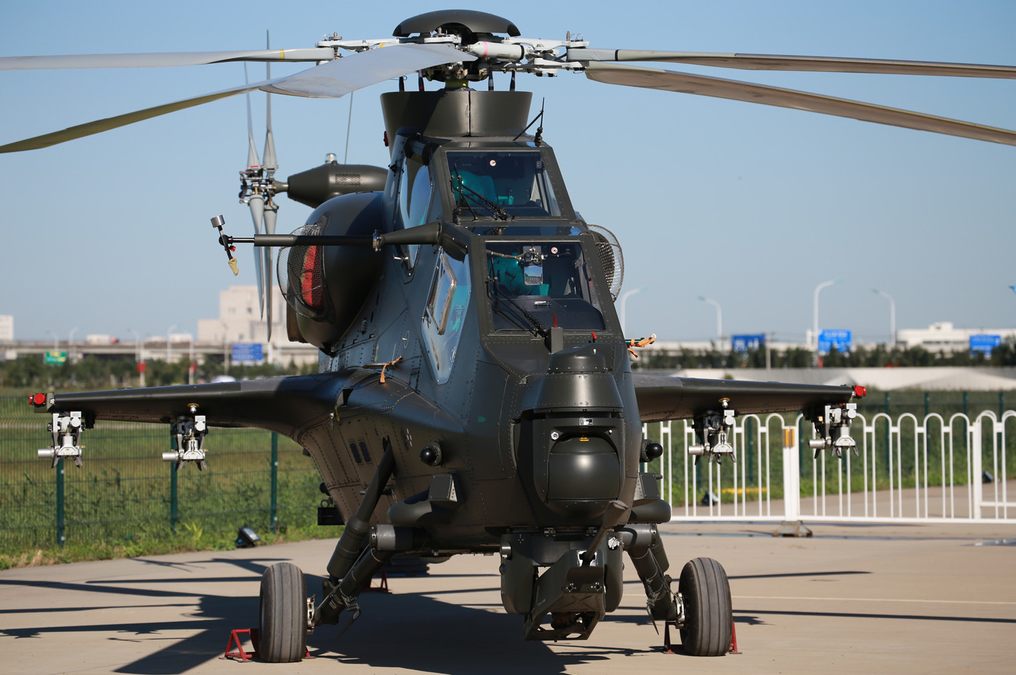 美专家列出武装直升机排行,武直10全球第二,仅次阿帕奇