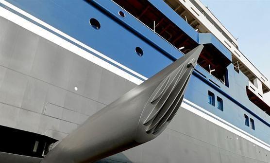 军舰在海洋里行驶,一般能抗多少级风浪?这个"神器"很关键!