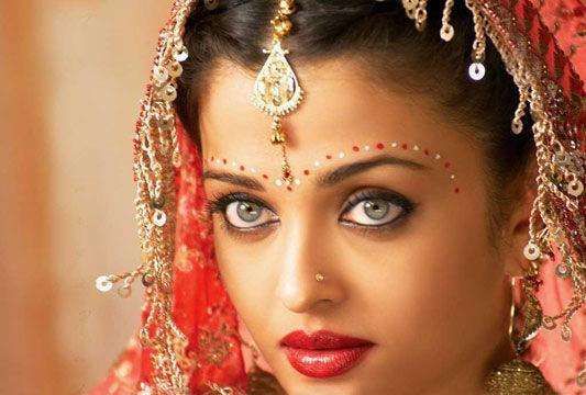 世界有名的印度美女,日本人称她们"太脏"不要!你怎么看?