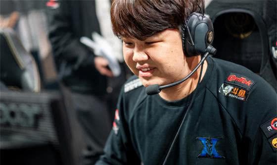 lol:鼠王pray韩服冲分,状态火热欲夏季赛复出