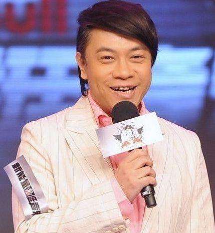 蔡康永逼问江疏影胡歌分手原因, 直接回复7字, 网友: 话里有话?