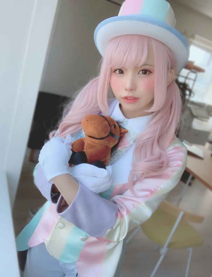 日本人气Coser再出精致还原,白星不算美,黑魔术少女顶不住|游戏王|黑魔术|白星_新浪新闻