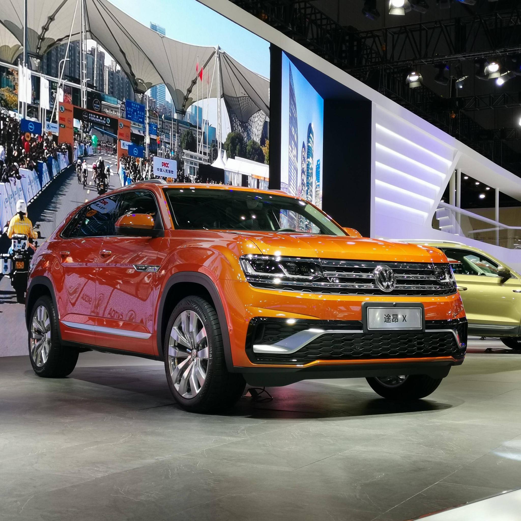 途昂x,全新一代polo plus成焦点,上汽大众携明星车型亮相车展