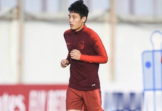 乐观开朗!泰国梅西:输给中国队因缺乏经验,最欣