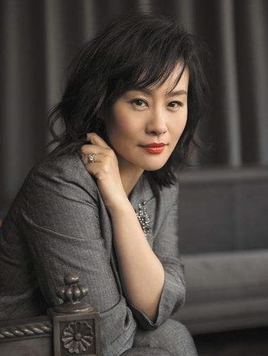 邬君梅近况曝光,曾被称为全球最美