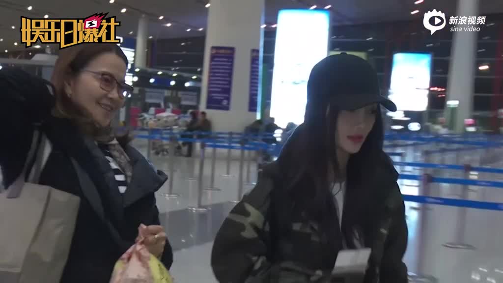 李小璐工作室发声明：网友涉嫌严重侮辱和诽谤