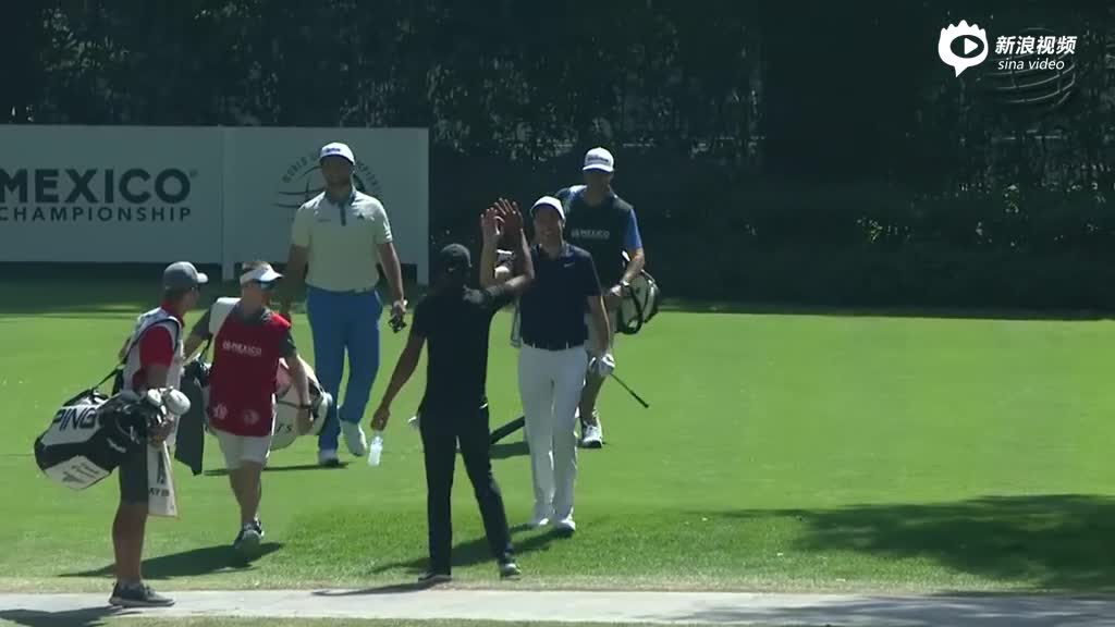 费舍尔世锦赛一杆进洞