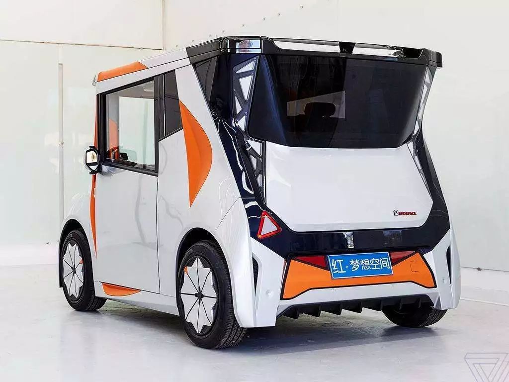 花200万买一台三缸车怎样？如何看宝马i8的改款