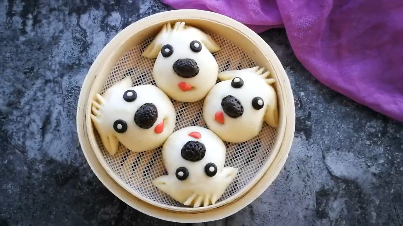 免费教你小狗花样馒头,狗年快要到了,赶紧做起来,讨个好彩头