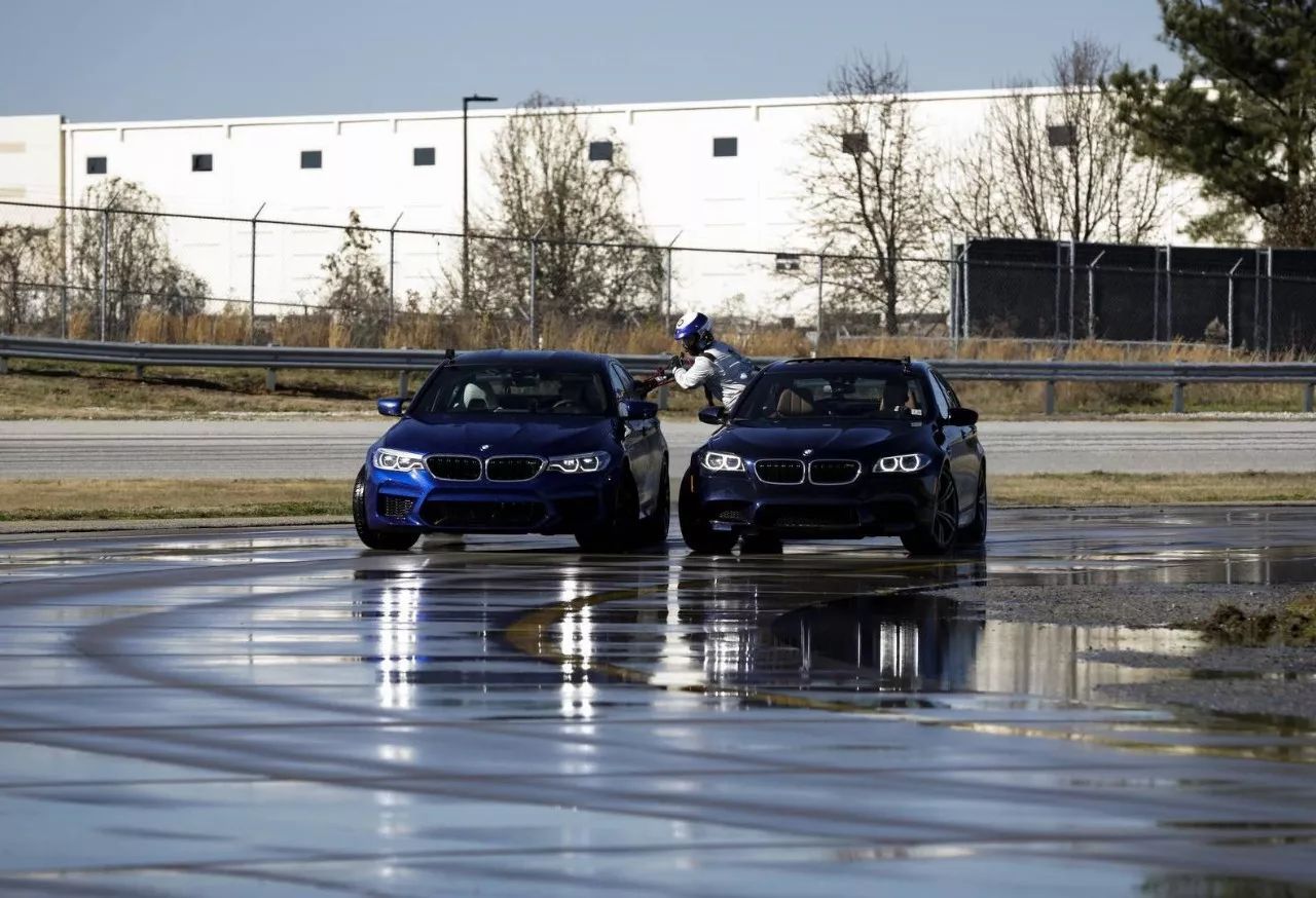 迈凯伦拒绝推SUV？奥迪不再套娃，红旗脱胎换骨了