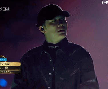 看了pgone这些照片终于明白了李小璐为何这样了