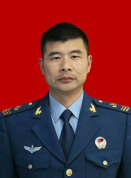 中国空军贵州空难英雄灵柩归故里 被批准为革命烈士