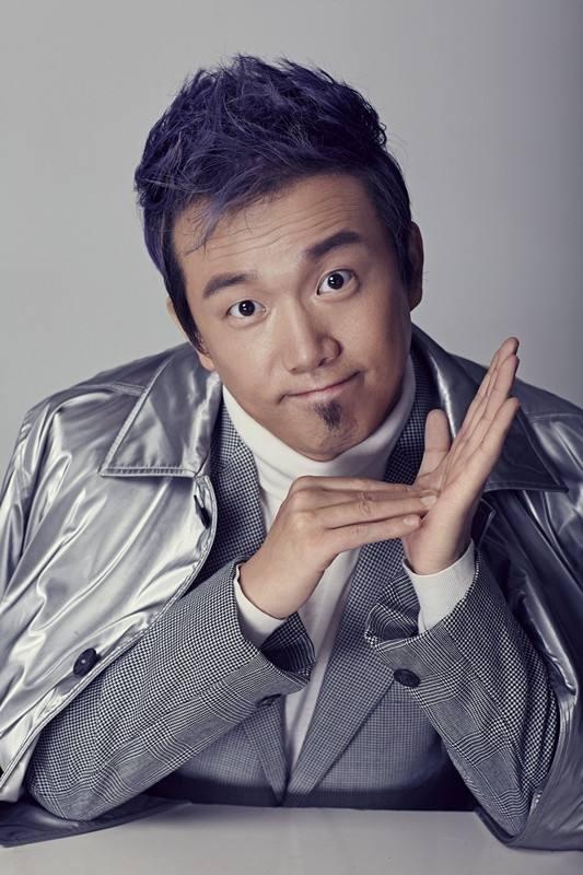 小沈阳导演首部电影《猛虫过江》杀青,东北人勇闯台湾竹联帮!