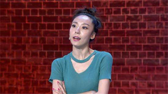 拜郭德纲宋丹丹为师加入开心麻花鄂博的这次春晚之行大有看头