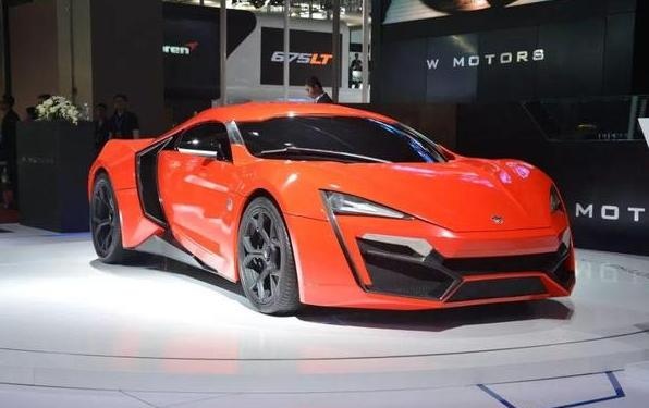 《速7》中6600万的莱肯超跑交付,还送20万美元手表,车主无人知