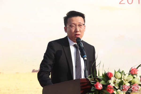 广汽日野汽车零部件运输车首批交付100台