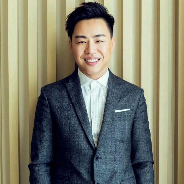 真的不敢想象郑爽曾经喜欢过他