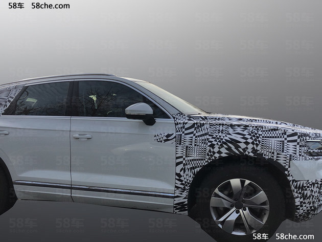 曝全新一代Q5L路测谍照 延续海外版设计