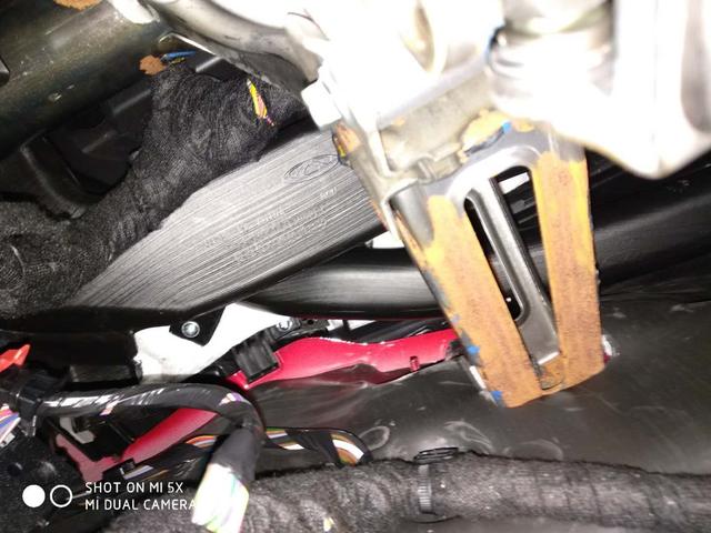 瑞虎7车主：车开着没话说 但是中控生锈严重 让我很心累