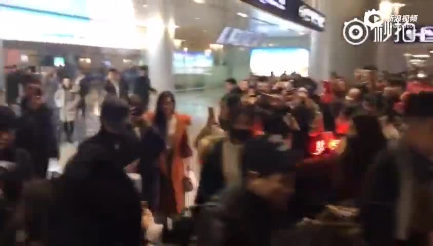 华晨宇补位《歌手》2018