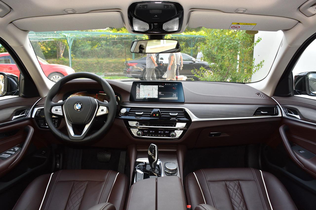 满足挑剔的新中产 三款豪华中大型车推荐