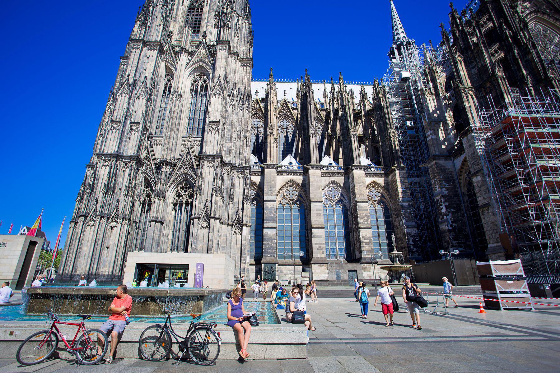 科隆,这是德国最古老的城市_新浪旅游_新浪网