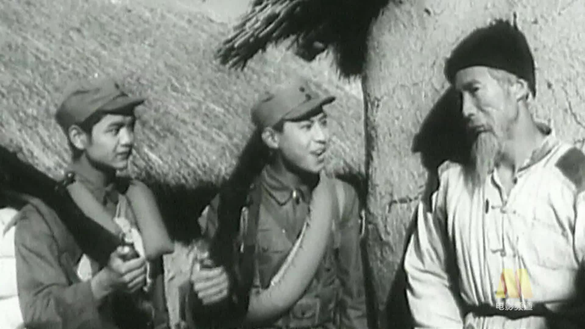 《柳堡的故事》改编自胡石言的同名小说,讲述了抗日战争时期