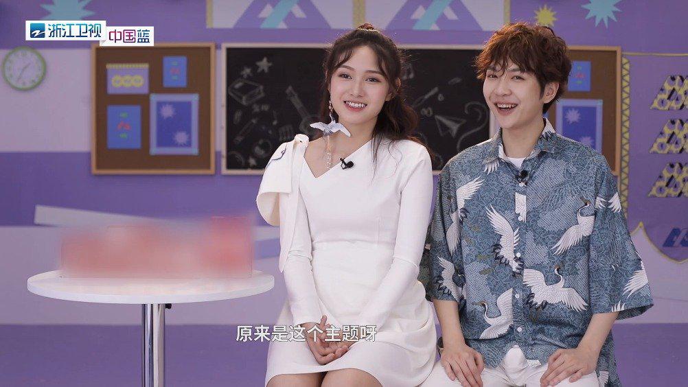 今天给大家来点新鲜会动的何屹繁@何屹繁leo