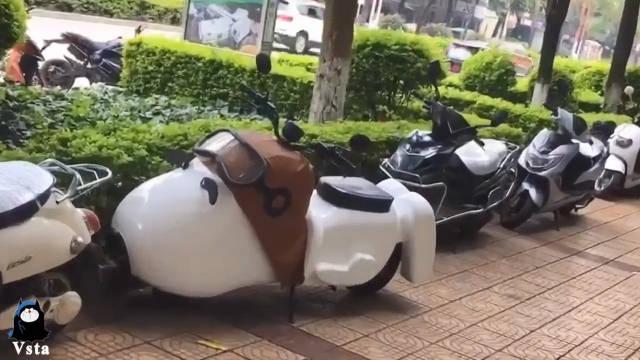 这个史努比的摩托太可爱了叭,谁告诉我一下价格,让我死心!