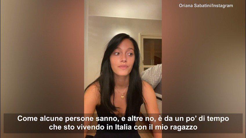 迪巴拉女友奥莉娅娜·萨巴蒂尼视频:"你们有些人知道了