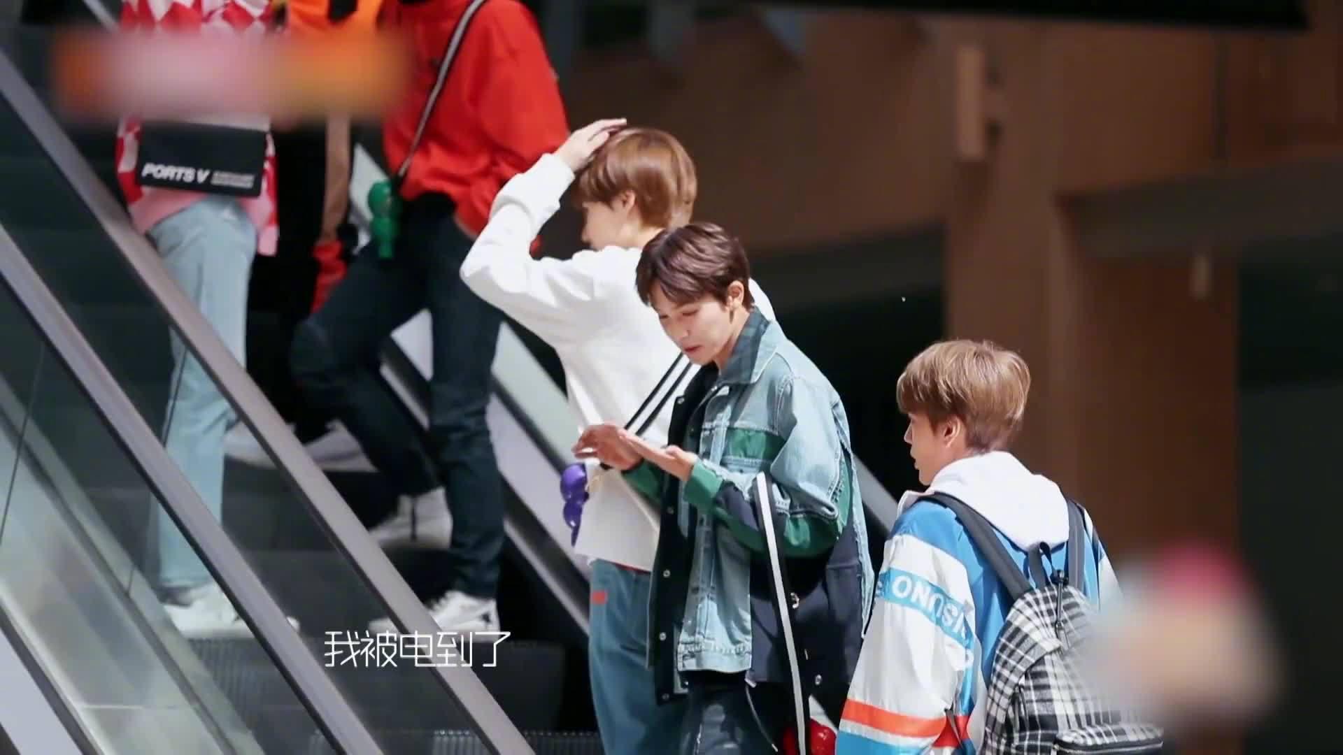 大厂男孩儿们奇奇怪怪的儿化音