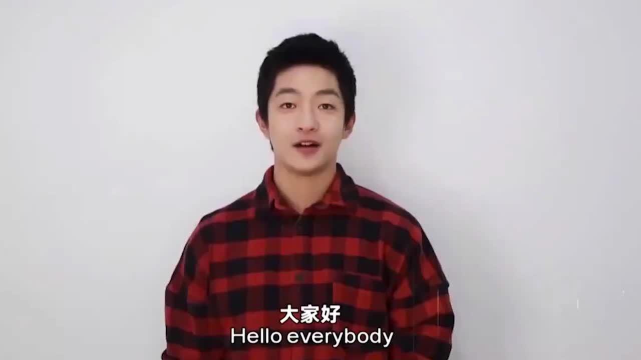 《流浪地球》中饰演刘启的演员_新浪新闻