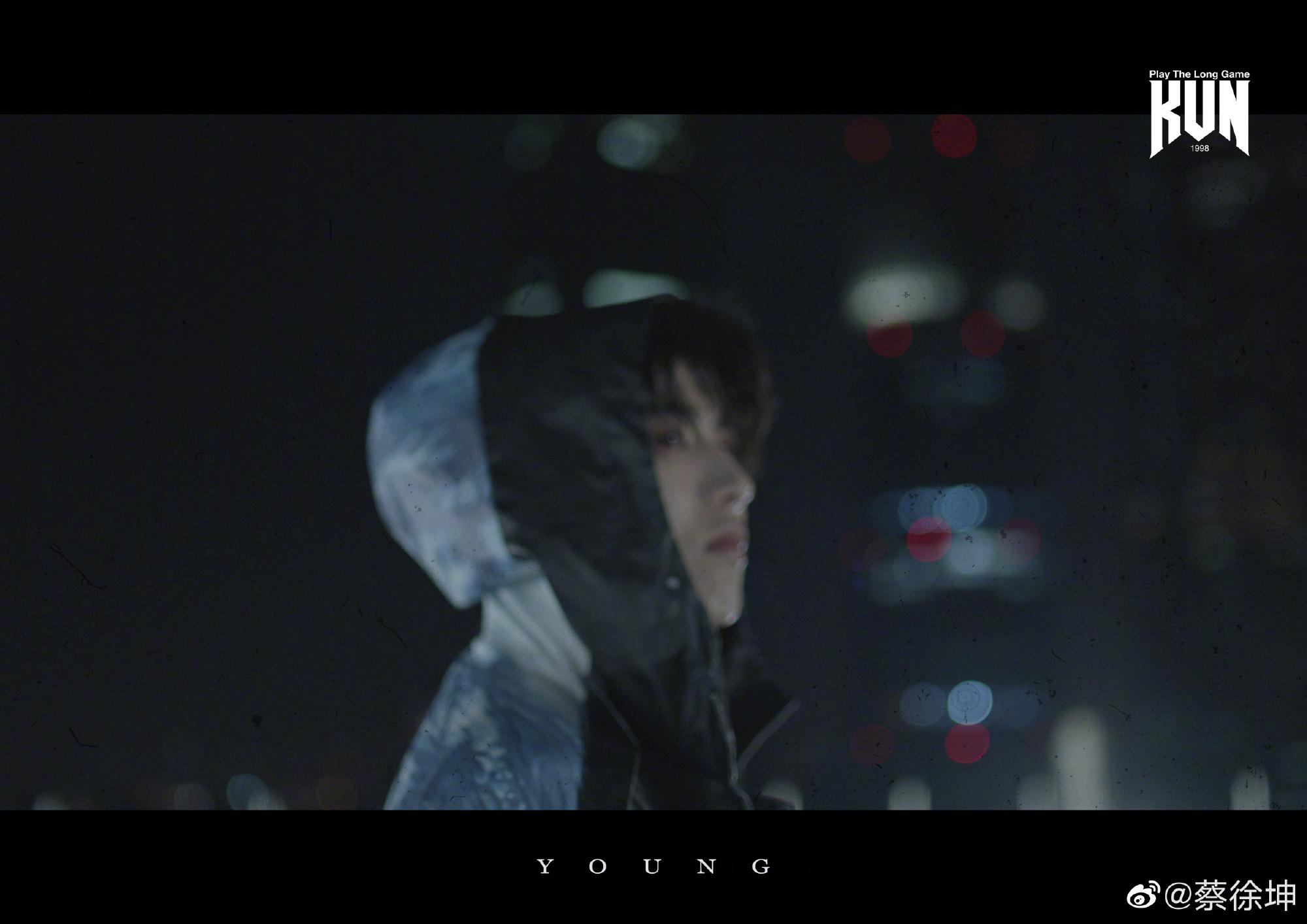 恭喜蔡徐坤首张数字专辑《young》销售额再创新高