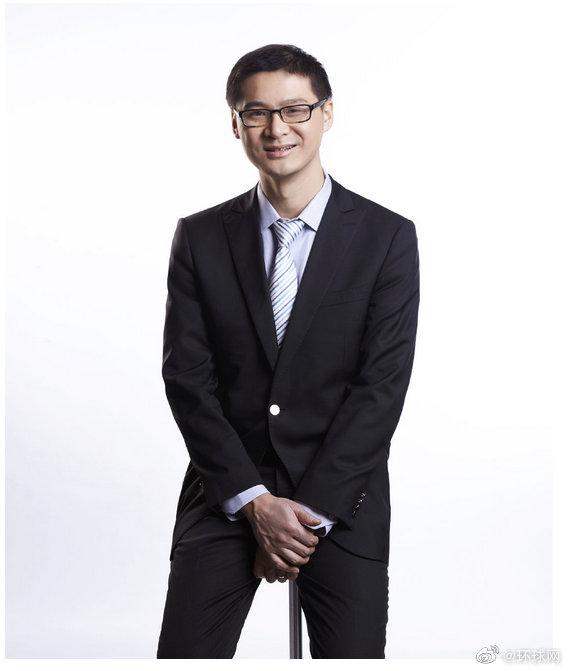 罗翔回应网友＂与张文宏组CP＂呼声:我没能力跟