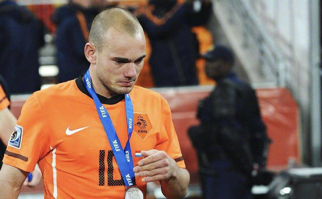 卡西:我自己职业生涯最佳扑救是在决赛扑出罗本的单刀