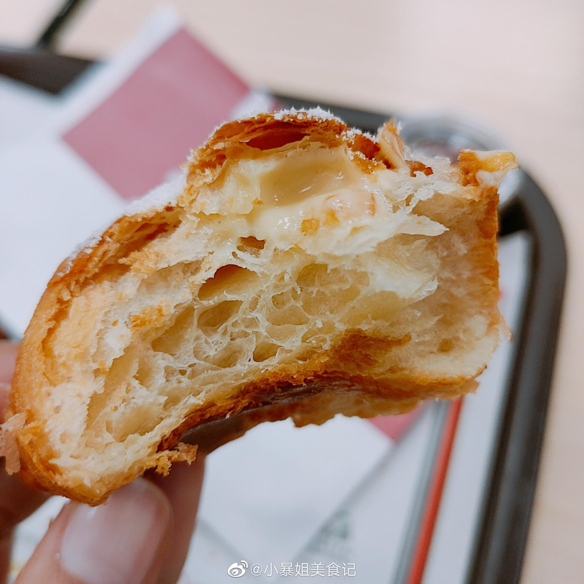 说好的流心呢 肯德基香草流心可颂