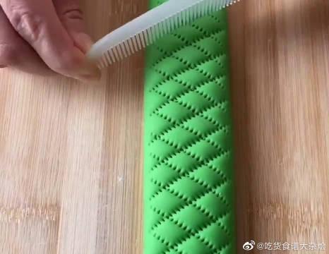 花卷这样做你见过吗 简单好看 新手也能学会 快试试吧 花卷这样做你见过吗 简单好看 新手也能学会 快试试吧
