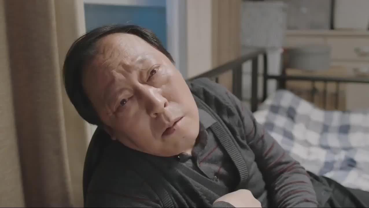 在电视剧《都挺好》里的苏大强