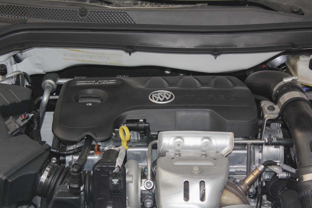 坚持三缸还是重回四缸？销量说明一切