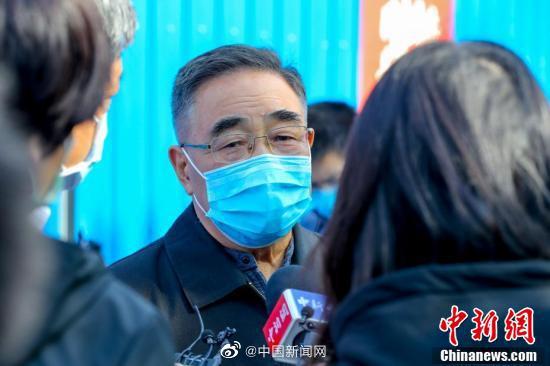 中新网■张伯礼:全国8万多确诊患者 中医介入治疗达7万多