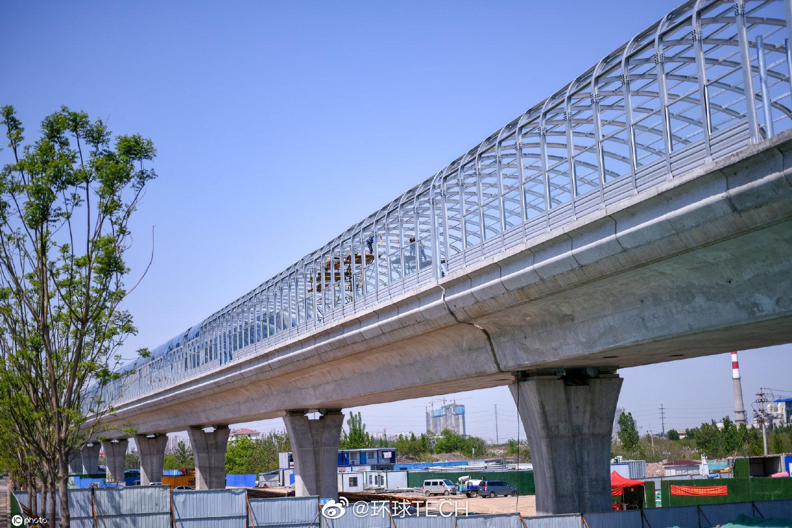 济南最短高架轨道 全长仅千米