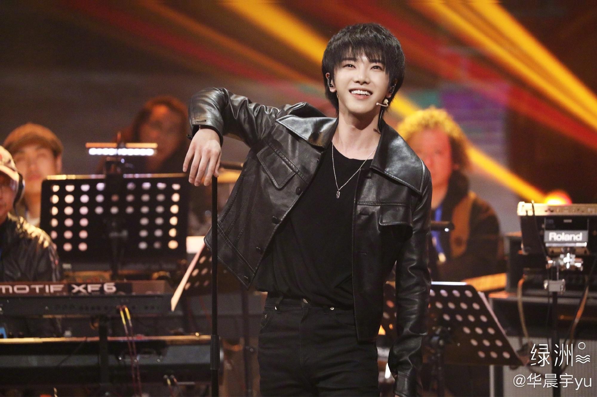 华晨宇《歌手》夺冠登澳门日报,成为《歌手》以来首位90后歌王!